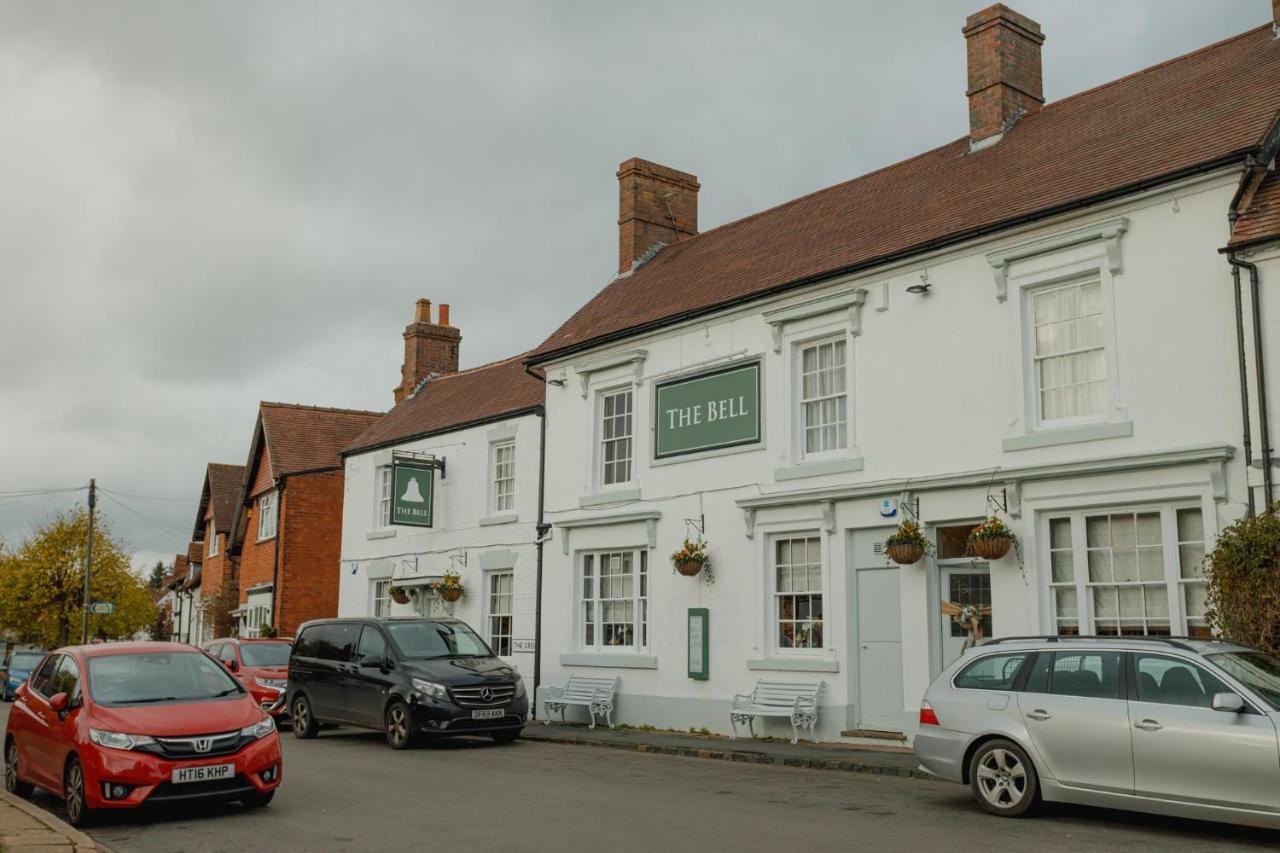 Hotel The Bell à Solihull Extérieur photo