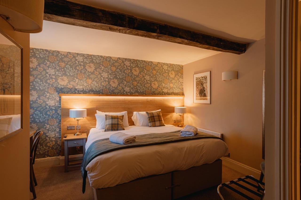 Hotel The Bell à Solihull Extérieur photo