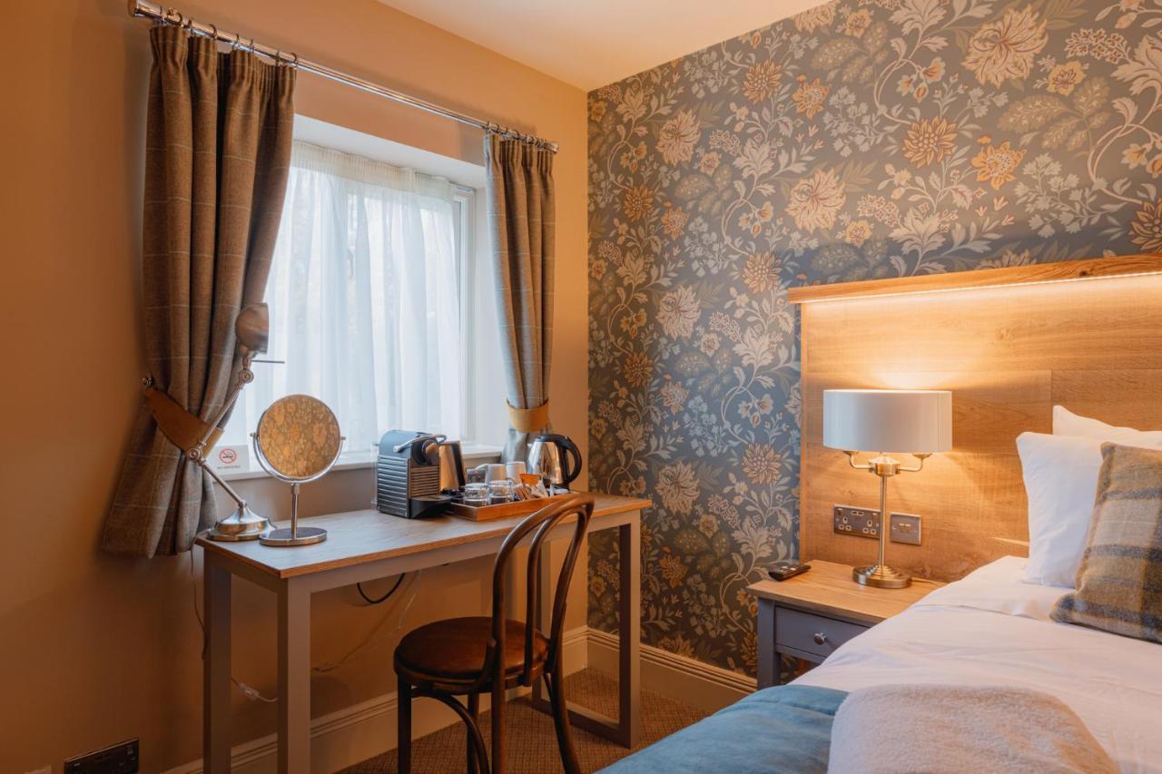 Hotel The Bell à Solihull Extérieur photo