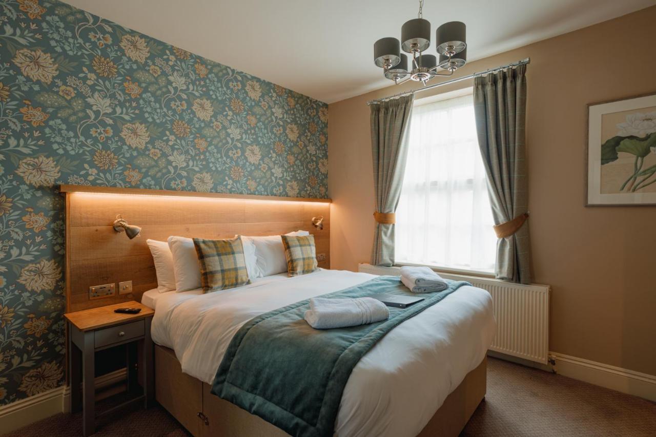 Hotel The Bell à Solihull Extérieur photo
