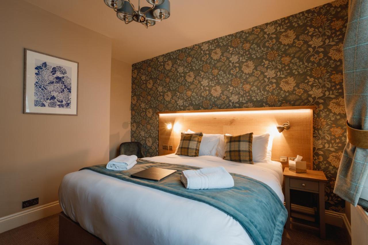 Hotel The Bell à Solihull Extérieur photo